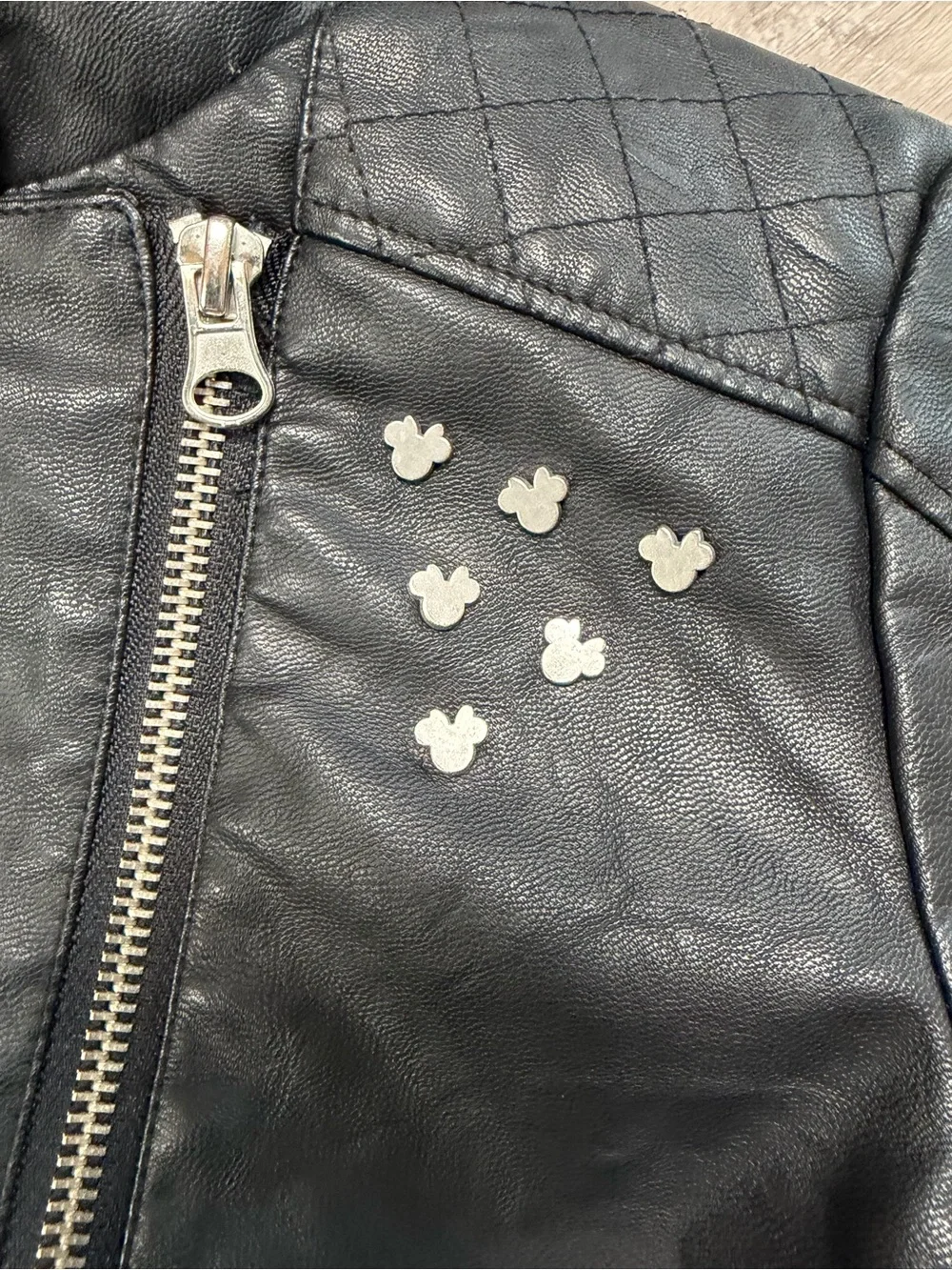 Disney Store Minnie Mouse Girls Faux Leather Moto Jacket Size 5/6 Black Studded